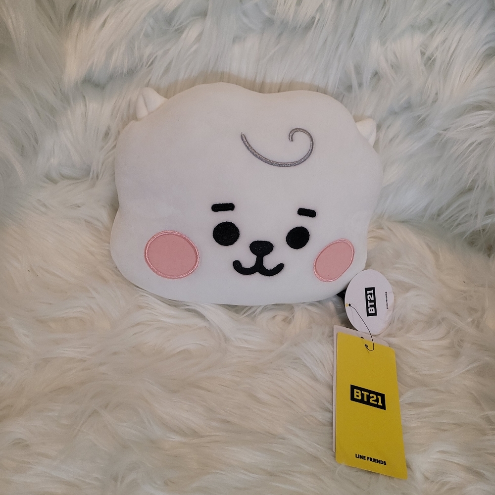 NWT BTS Official Line Friends BT21 OFFICIAL RJ Travel Pillow